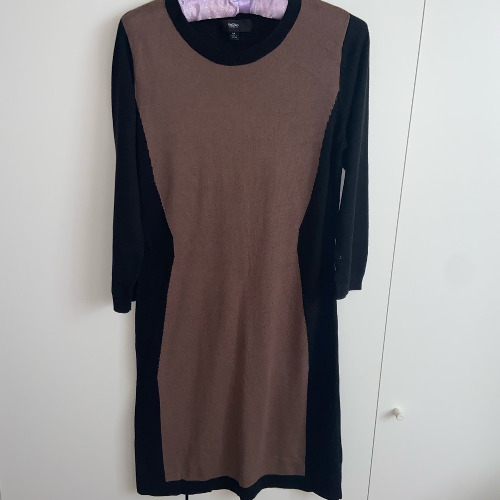 Black dress with brown at the front